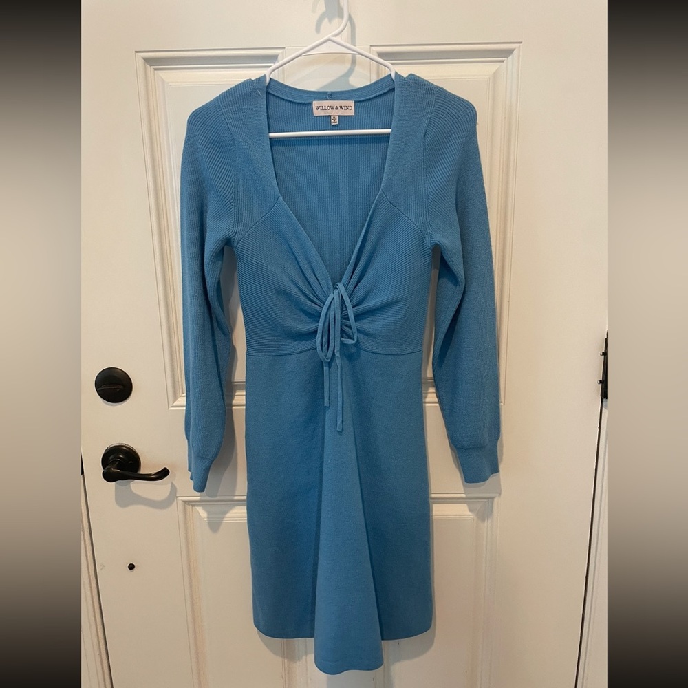 NWT Willow & Wind Ribbed Sweater Dress. Blue. Size M